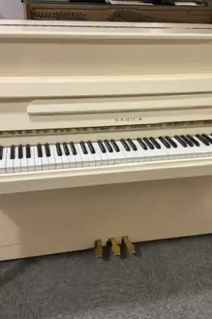 Occasion Piano Droit Samick SU-110BA Ivoire | Top des ventes