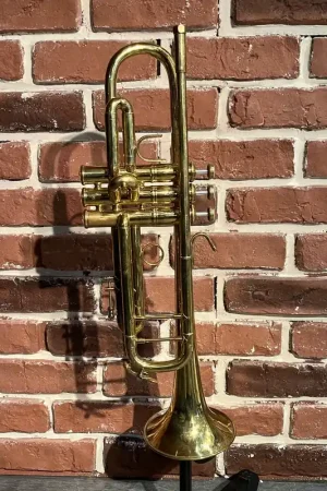Offre bientôt terminée - Trompette Bach Stradivarius 180-43☆ (occasion)